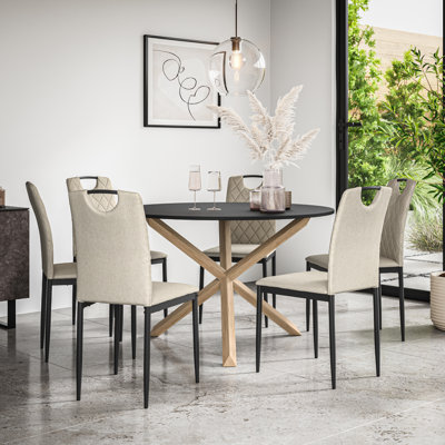 Daraich 6 - Person Dining Set