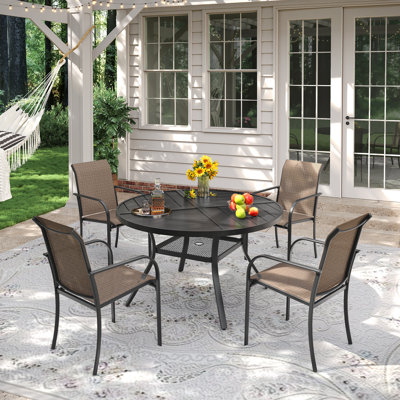 4-Person Outdoor Patio Dining Set With Stackable Chairs
