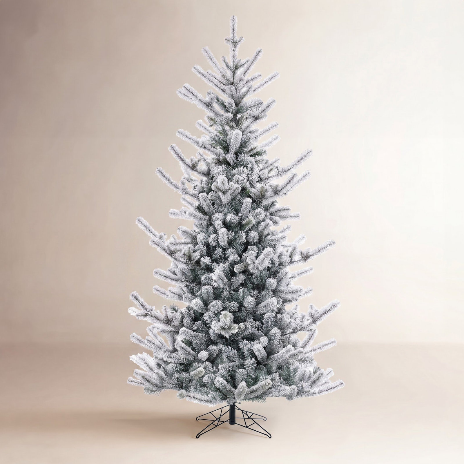 Christmas Tree, 9' x 58", Unlit