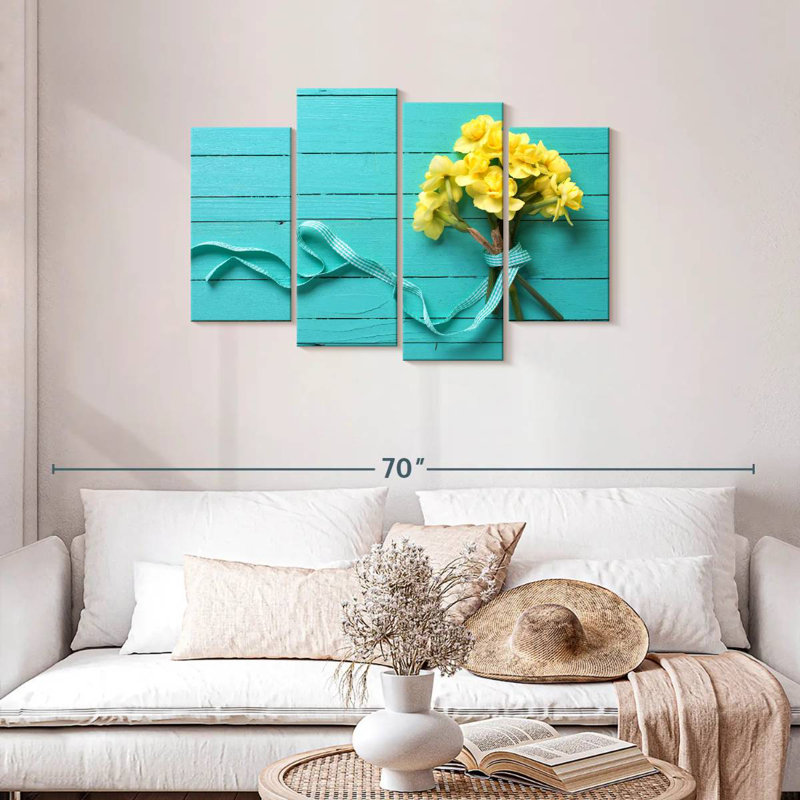 Bouquet de jonquilles Harnek sur fond bleu, H 27 po x l 43 po