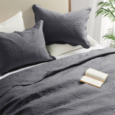 Floral Embossed Microfiber Quilted Bedspread Set