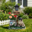Statue de planteur de chien carlin assis