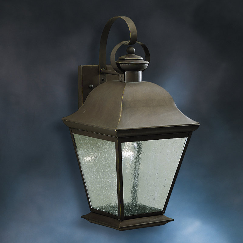 Mount Vernon Wall Light