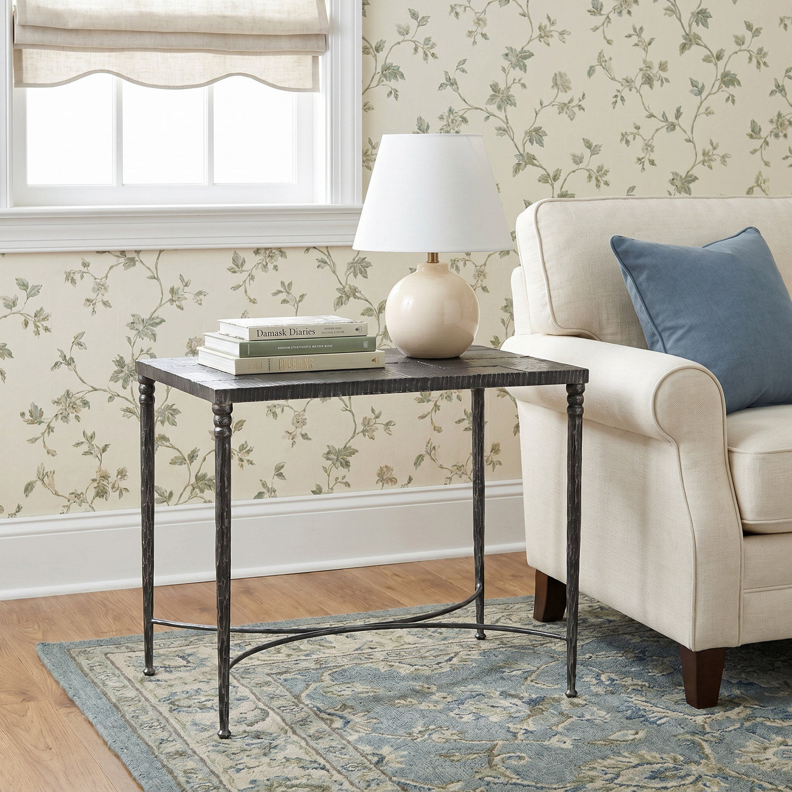 Kitt 28" End Table