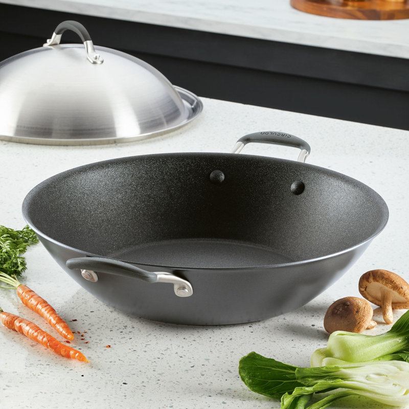 Circulon A1 Series with ScratchDefense Technology Nonstick Induction Wok with Lid, 14 Inch, Graphite