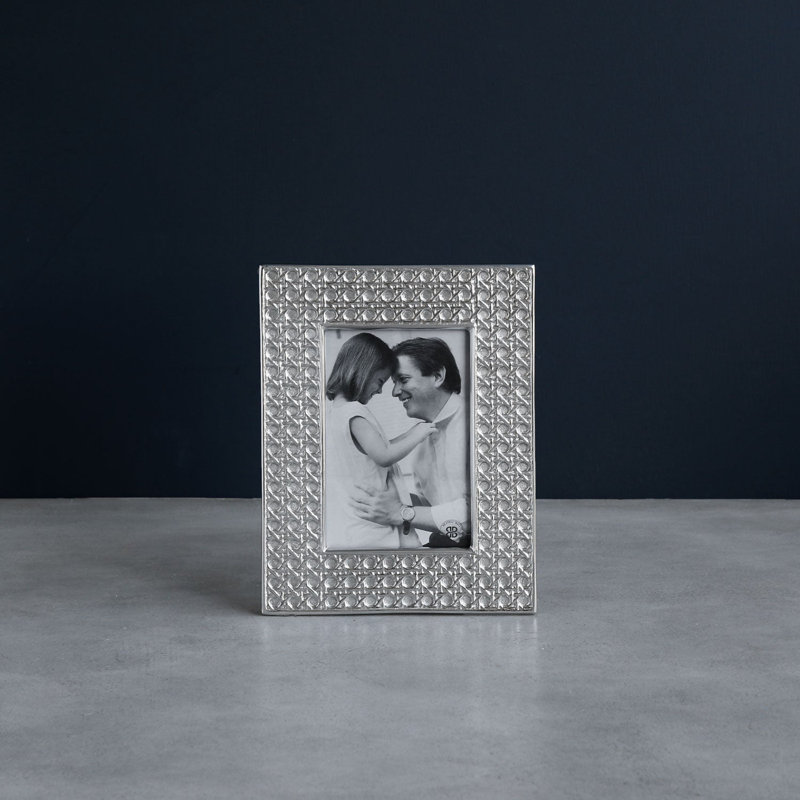 FRAME Metal Picture Frame