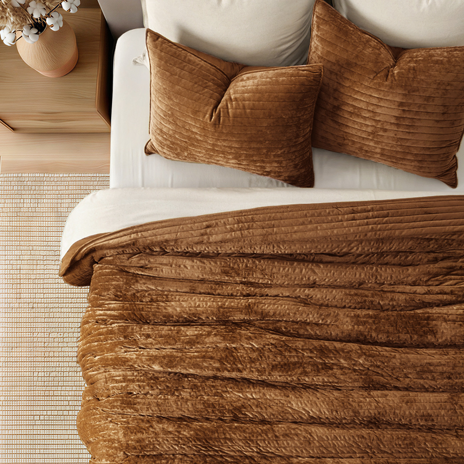 Velvet Quilt Set, California King, Dark Brown