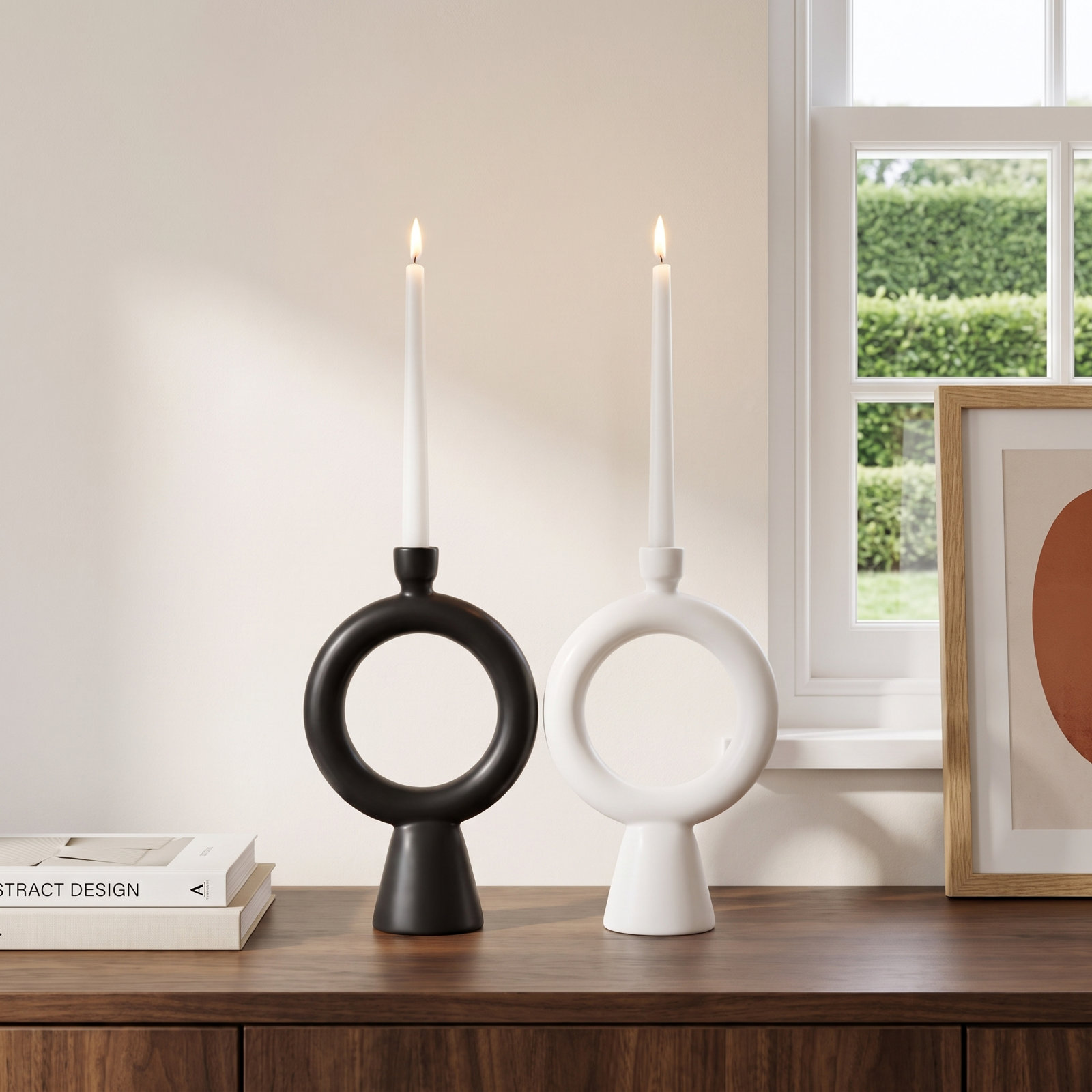 Mable Candlestick Holder