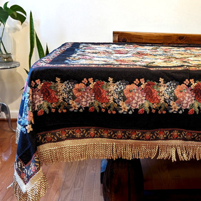 Peqinne Tache Country Rustic Floral Black Midnight Awakening Tablecloth