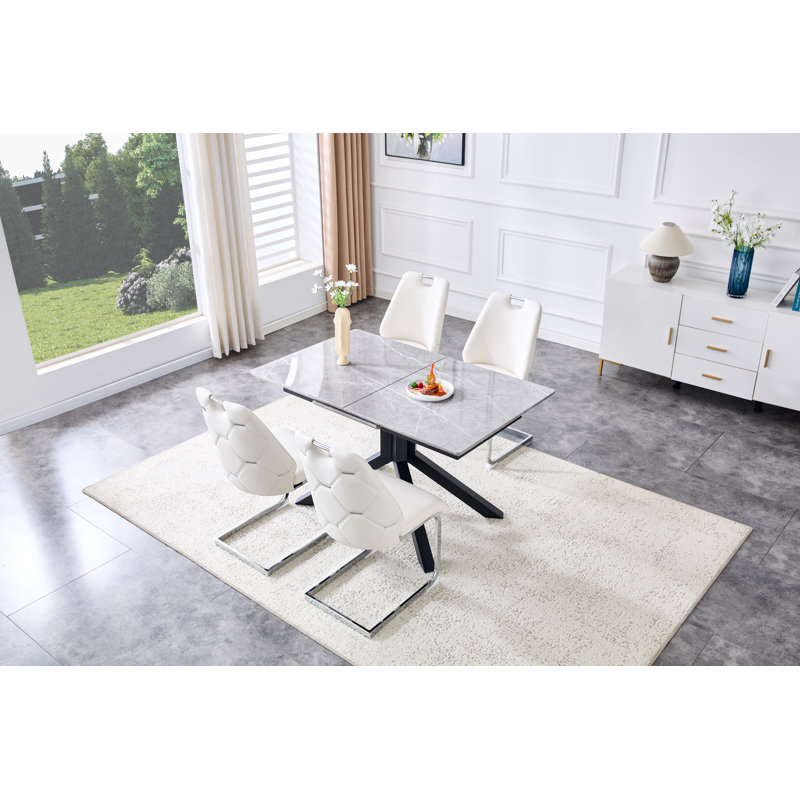 Ensemble de salle à manger contemporain, table extensible en panneau de fibres à densité moyenne et 4 chaises en similicuir de qualité supérieure avec dossier à rivets (1 table avec 4 chaises robustes à structure en métal)