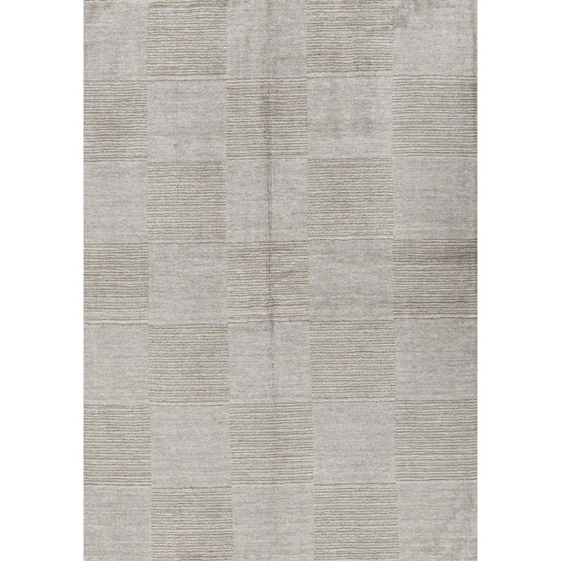 Hand-Knotted High-Quality Gray Area Rug