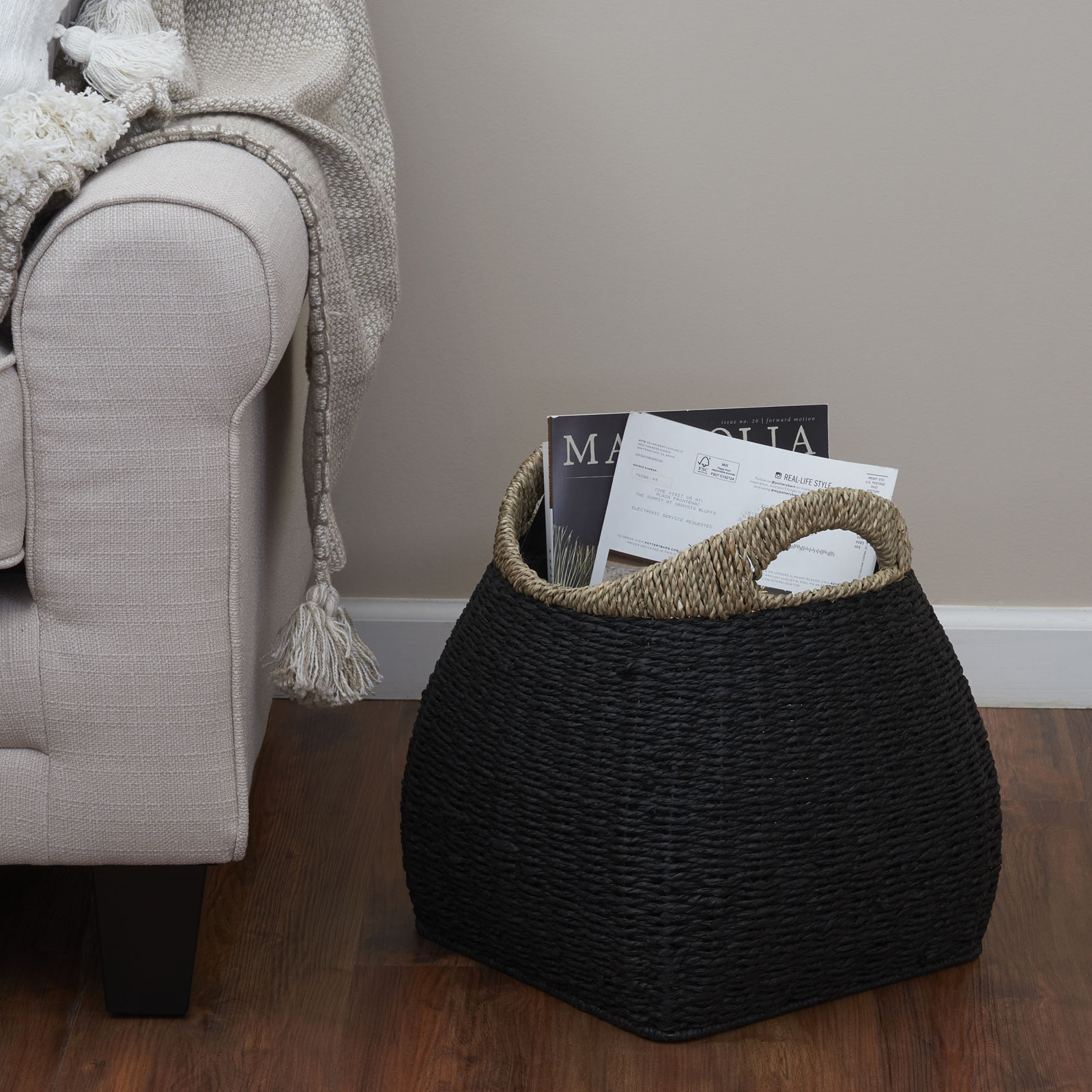 Devyani Decorative Basket 1, Black