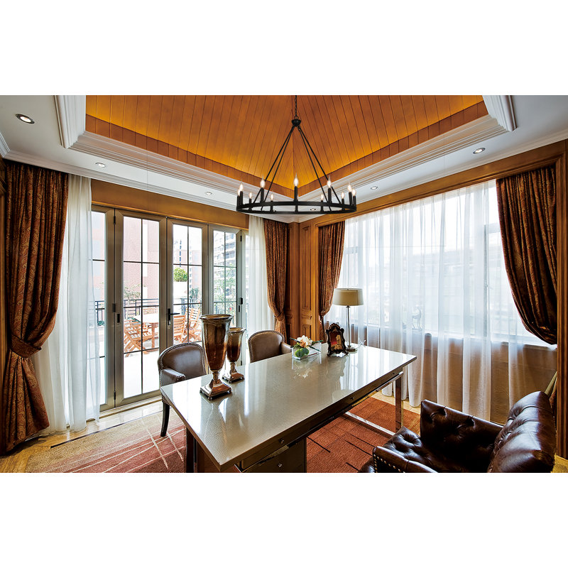 Kellen 12 - Light Waggon Wheel Chandelier