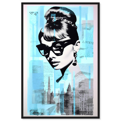 Reproduction d'art rétro sur toile Iconic Collage Style II par Art Remedy