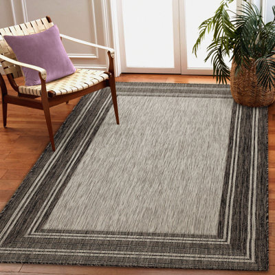 Tapis intérieur / extérieur noir Bugbee