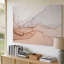 Toile une douce composition abstraite mettant en vedette de doux tourbillons d'art mural et de tons de rosé se mélangeant parfaitement dans un art mural sur toile pâle-837414784
