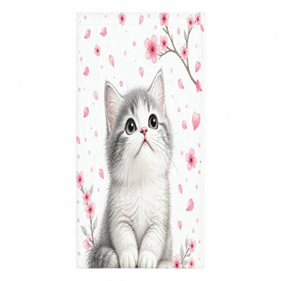 1 pièce de serviette de plage pour chaton mignonne, avec un gris moelleux et blanc entouré de fleurs de cerisier roses tombant dans un style d'aquarelle fantaisiste. Grande microfibre, parfaite pour la natation, les voyages, les activités de plein air, unisexe.