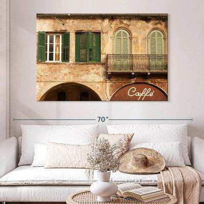 Lilie Cafe In Verona