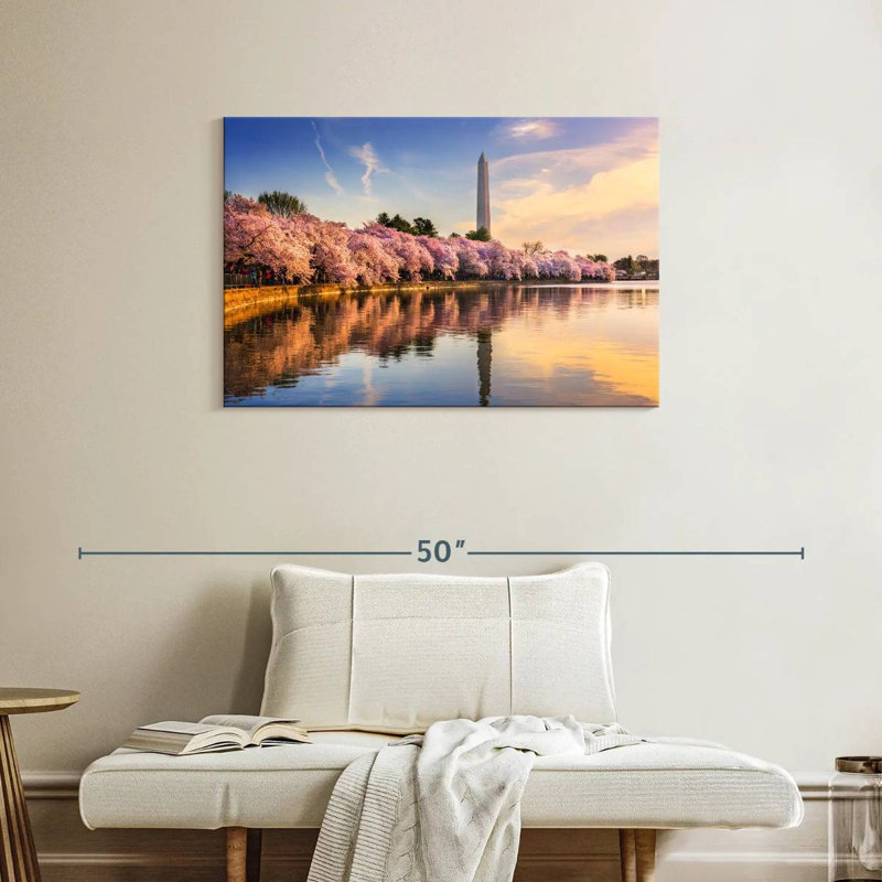 Alvord Potomac, 24" H x 36" W