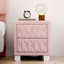 Élégante table de chevet en velours avec 2 tiroirs et poignée en cristal, table de chevet avec capitonnage à boutons, rose-408850361