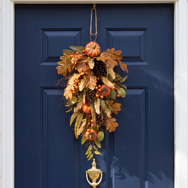 27"H Fall Pumpkin Leaf Teardrop