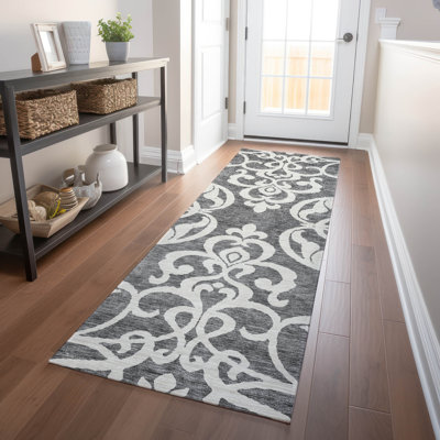 Chayden Washable Damask Indoor / Outdoor Rug