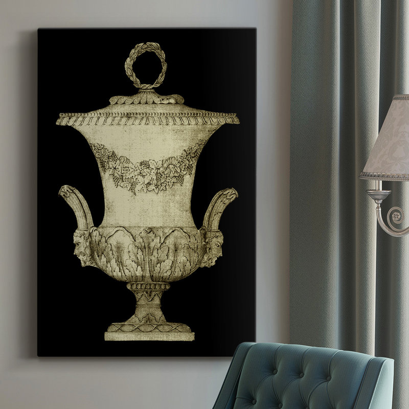 Garden Antiquities III - impression sur toile tendue, H 18 po x l 12 po x P 1 po