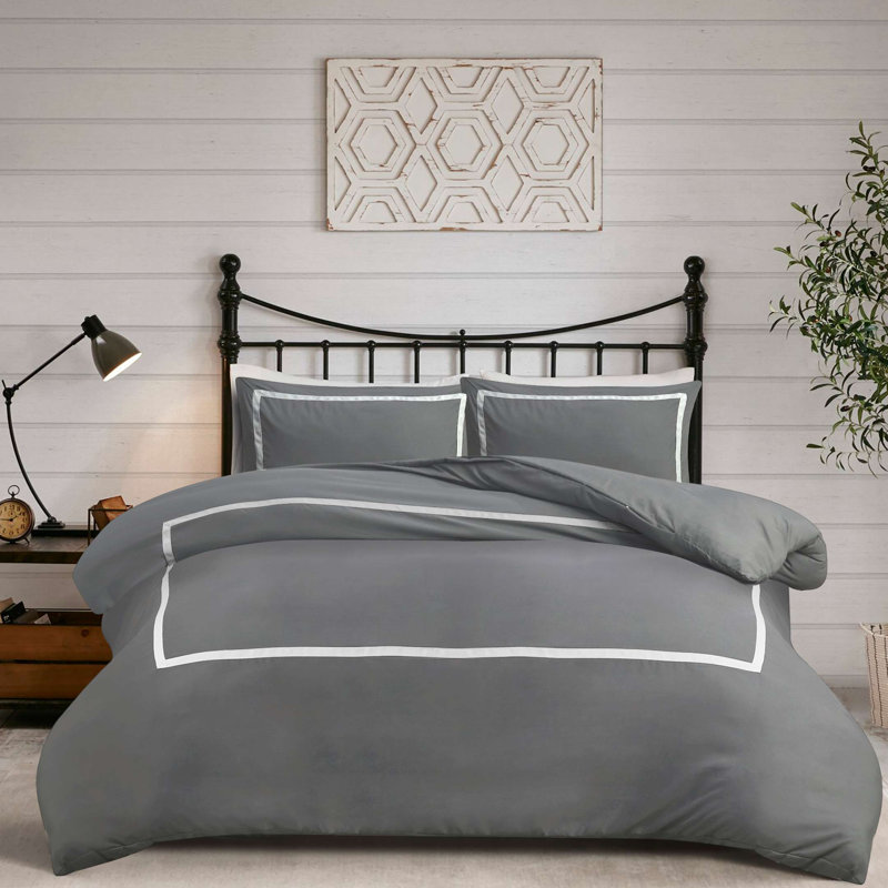 Jeannete Microfiber No Pattern Duvet Cover Set with Pillowcases, Single - 1 Standard Pillowcase