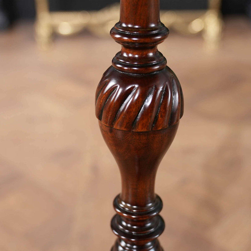Table à croûte boule et griffes