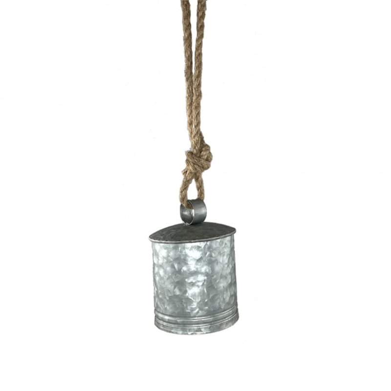 Ornement cloche en métal martelé