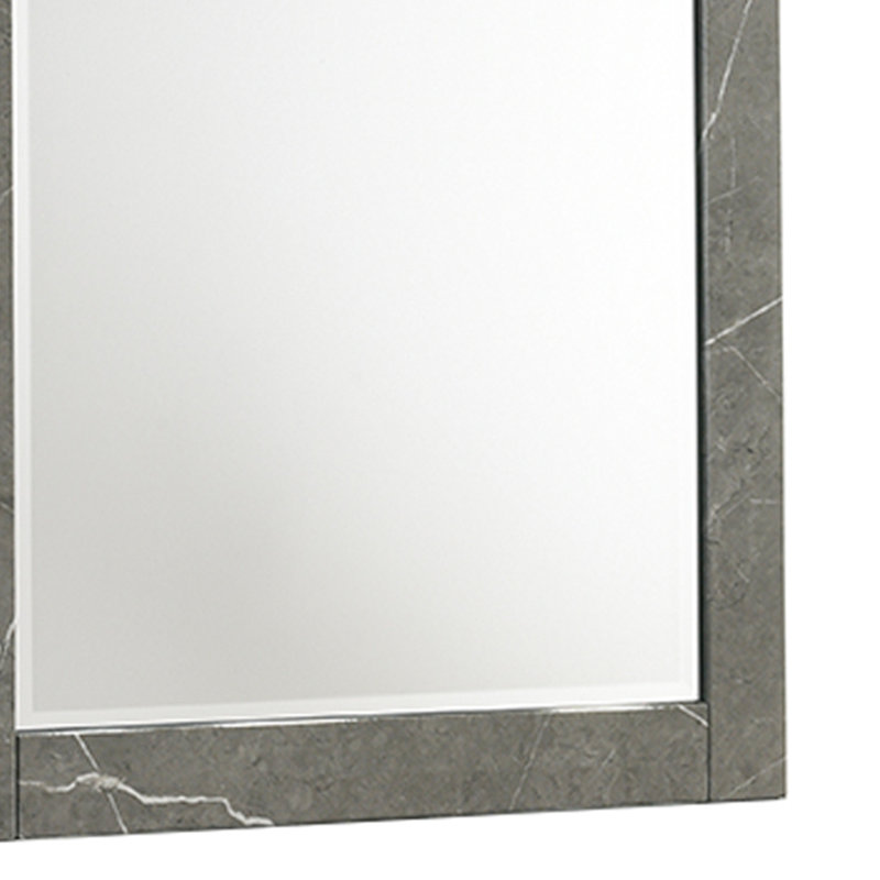 Oniskey Mirror Gray