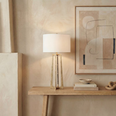 Cleti Metal Base Table Lamp