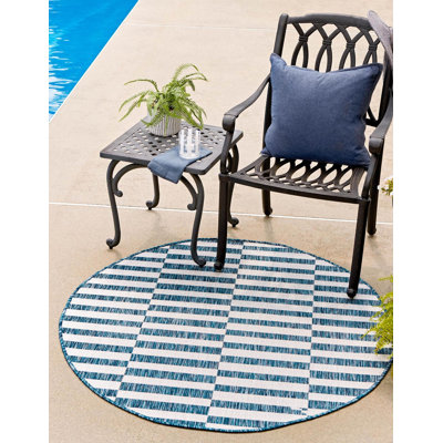 Tapis rayé bleu marine / ivoire Pana