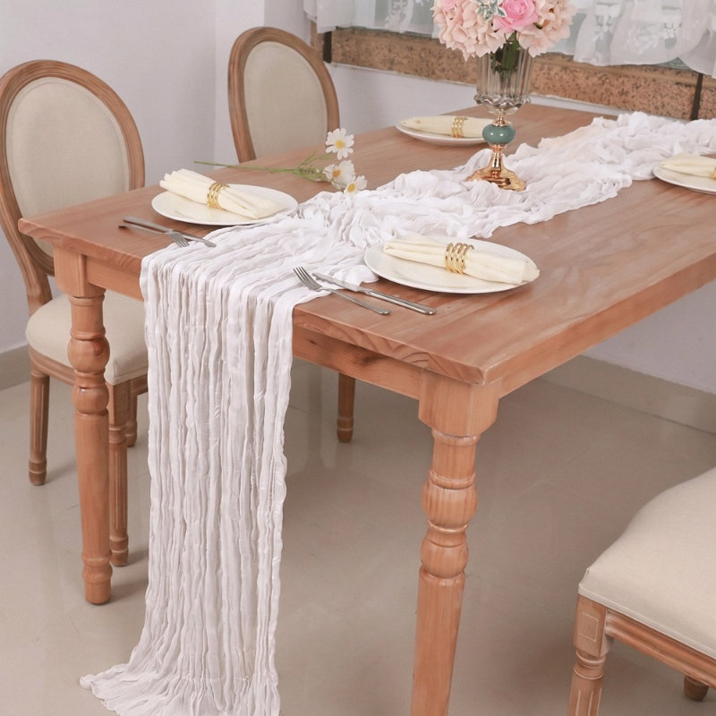 Chemins de table en coton blanc