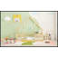 Lit simple en bois en forme de maison avec clôture