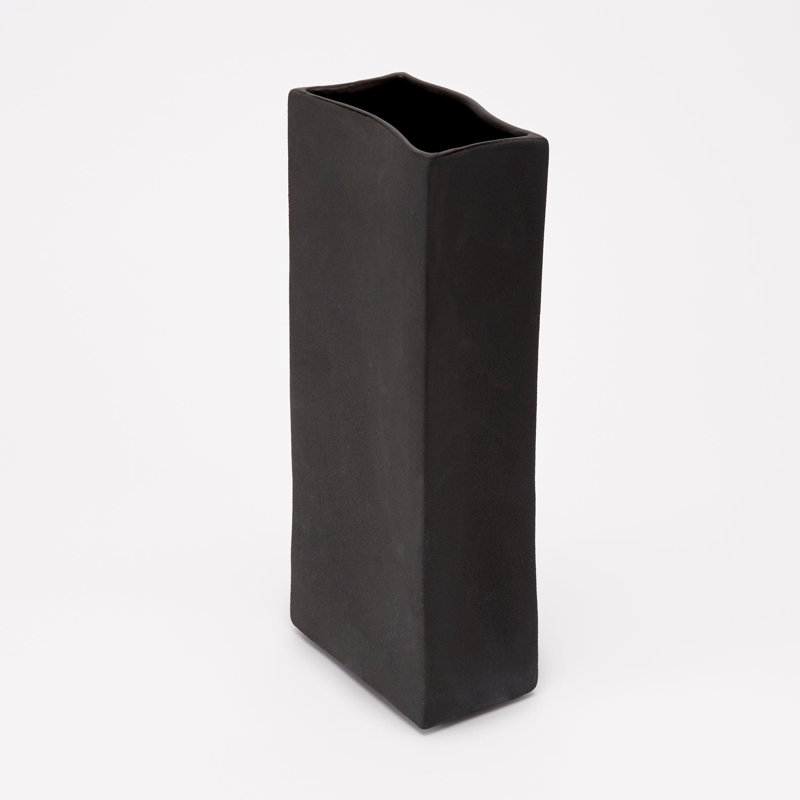 Rue Tall Vase, Raw Noir