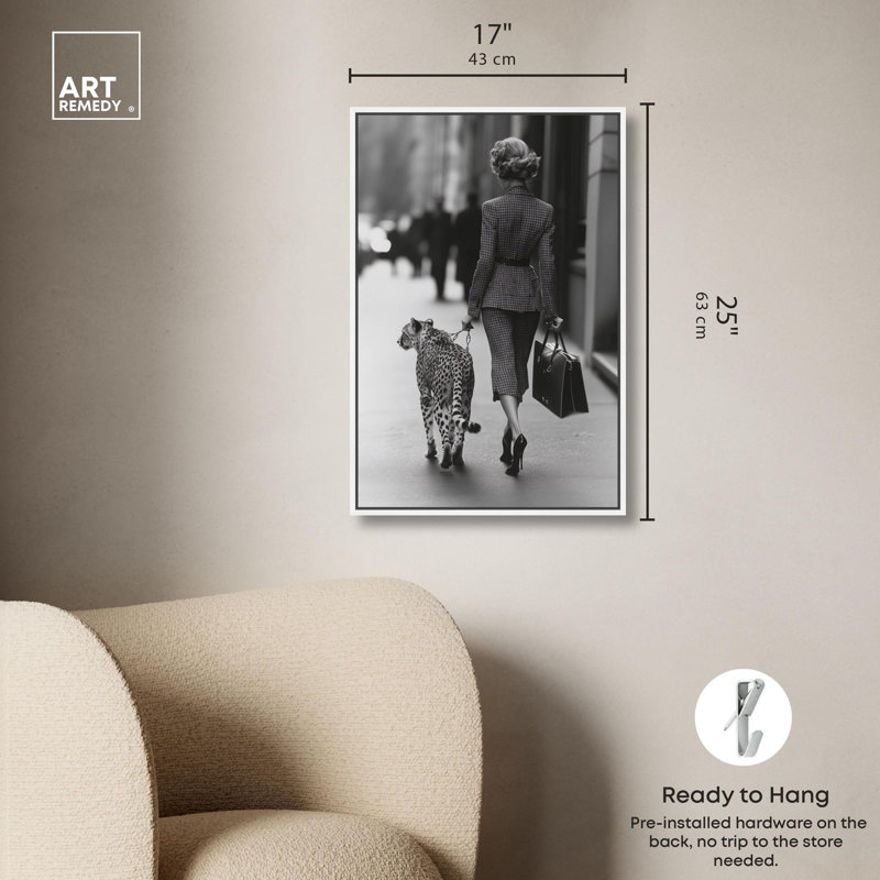 Avec toile de luxe par , Argent argent, H 25 po x l 17 po, Cadre flottant