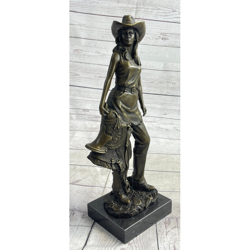 Figurines et sculptures de Sadmir