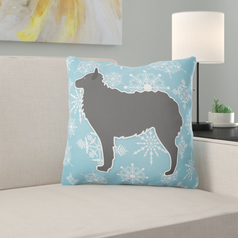 Coussin intérieur/extérieur en flocons d’hiver, H 18 po x l 18 po x P 3 po