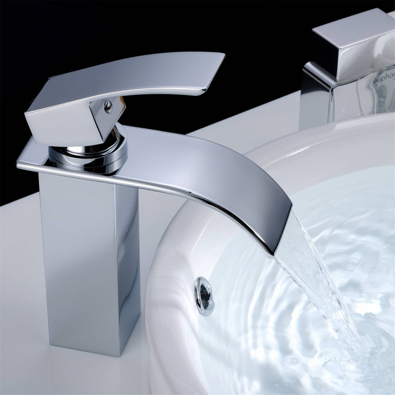 Single-Hole Single-handle Bathroom Faucet, Chrome