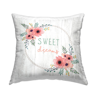 Coussin «Sweet Dreams Sentiments Blush Pink Poppy Wreath» par Elizabeth Tyndall