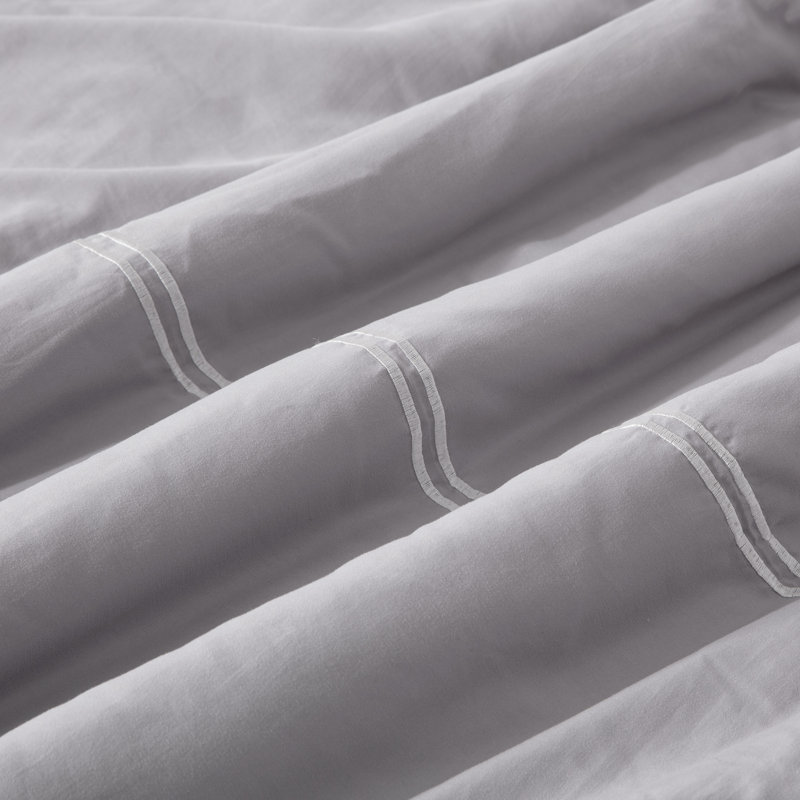 Comforter Set, Queen Comforter + 2 Queen Shams, Gray/White Striped