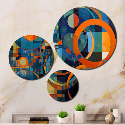 Abstract Wall Decor on Metal