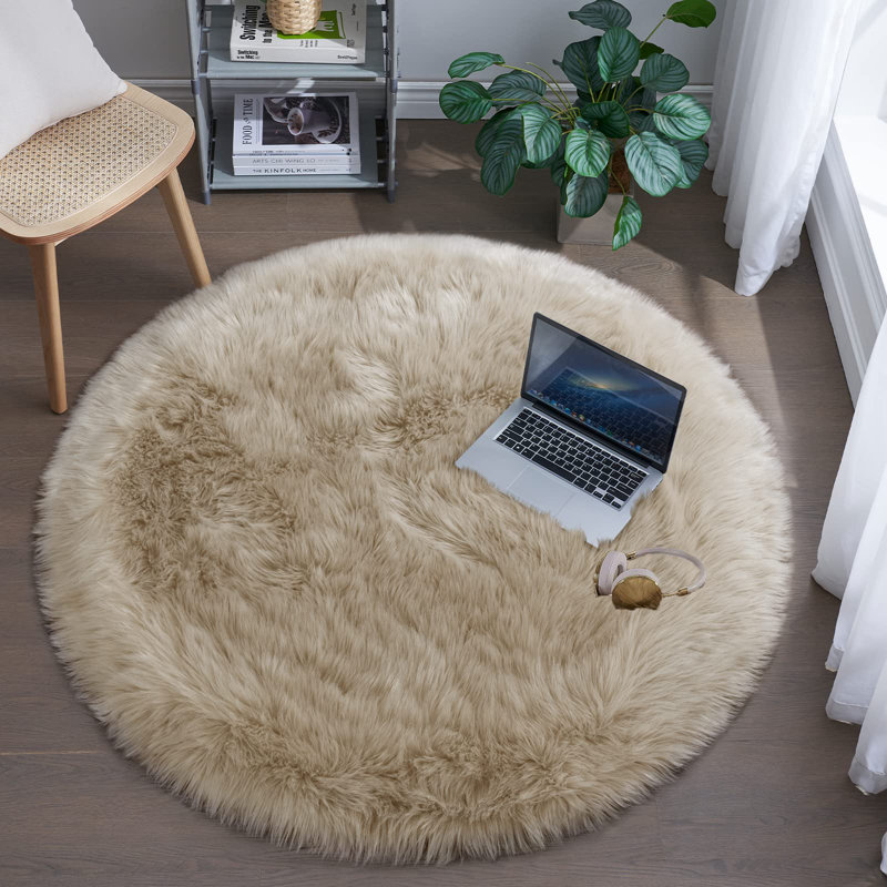 Maeliyah Faux Sheepskin Indoor Rug, Round 6'