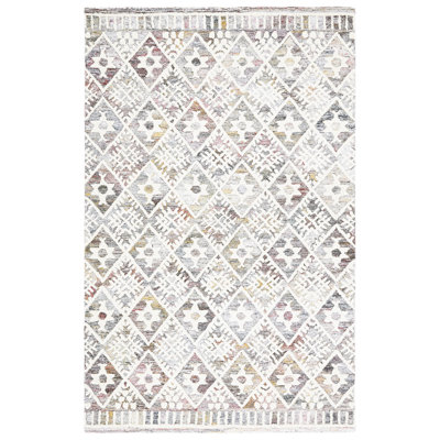 Habiba Hand Tufted Performance Geometric Rug