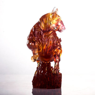 Figurine de boeuf en cristal