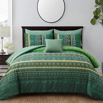 8-Piece Bohemian Striped Bedding Quilt Set Comforter and Sheet Set Soft Microfiber Complete Bedding Sets for All Season