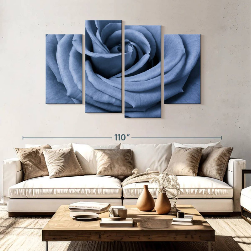 Rose bleue Harnek en gros plan, H 54 po x l 84 po