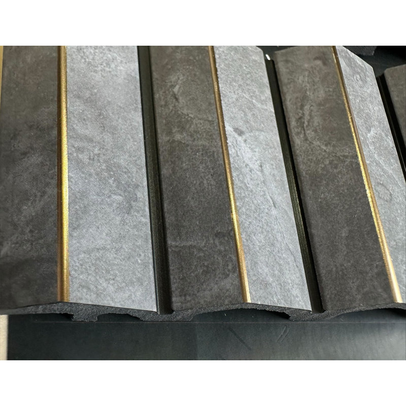 Parois en lattes de bois recouvertes de polystyrène de L 112 po x l 9,5 po x P 0,5 po Gilded Peaks, Ardoise