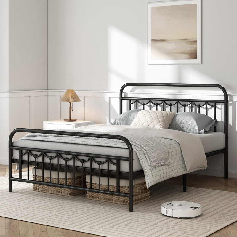 Metal Bed, King (5')